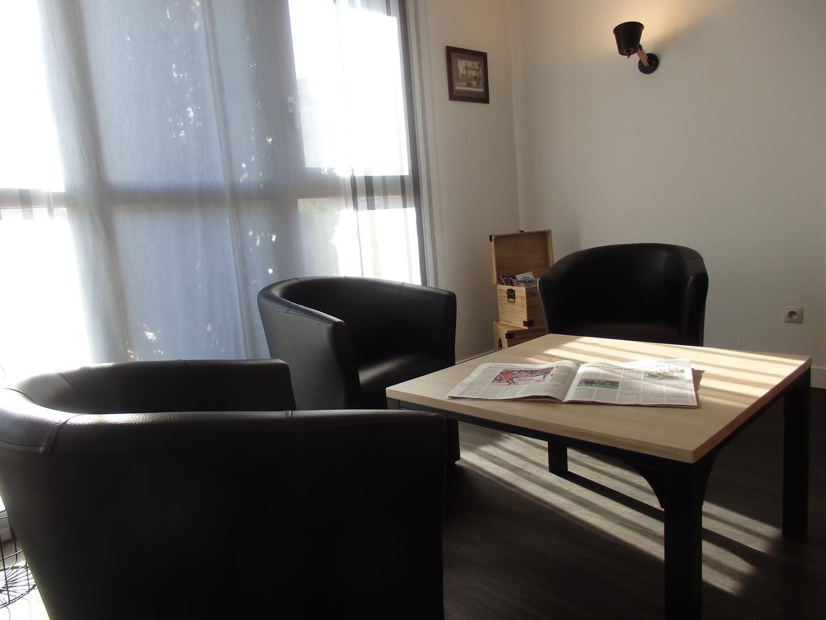 Hotel Castel Neuves-Maisons Dış mekan fotoğraf