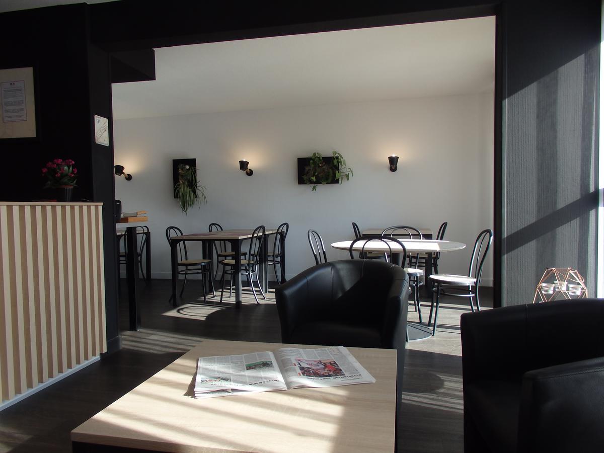 Hotel Castel Neuves-Maisons Dış mekan fotoğraf
